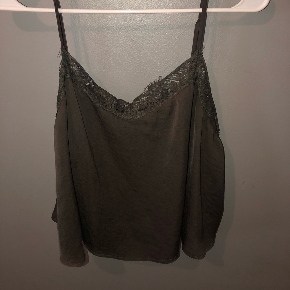 Lace trim crop top tank